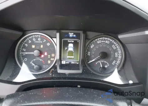 2021 Toyota Tacoma Trd Off-Road z USA, uszkodzony, nr VIN 3TMDZ5BNXMM112711